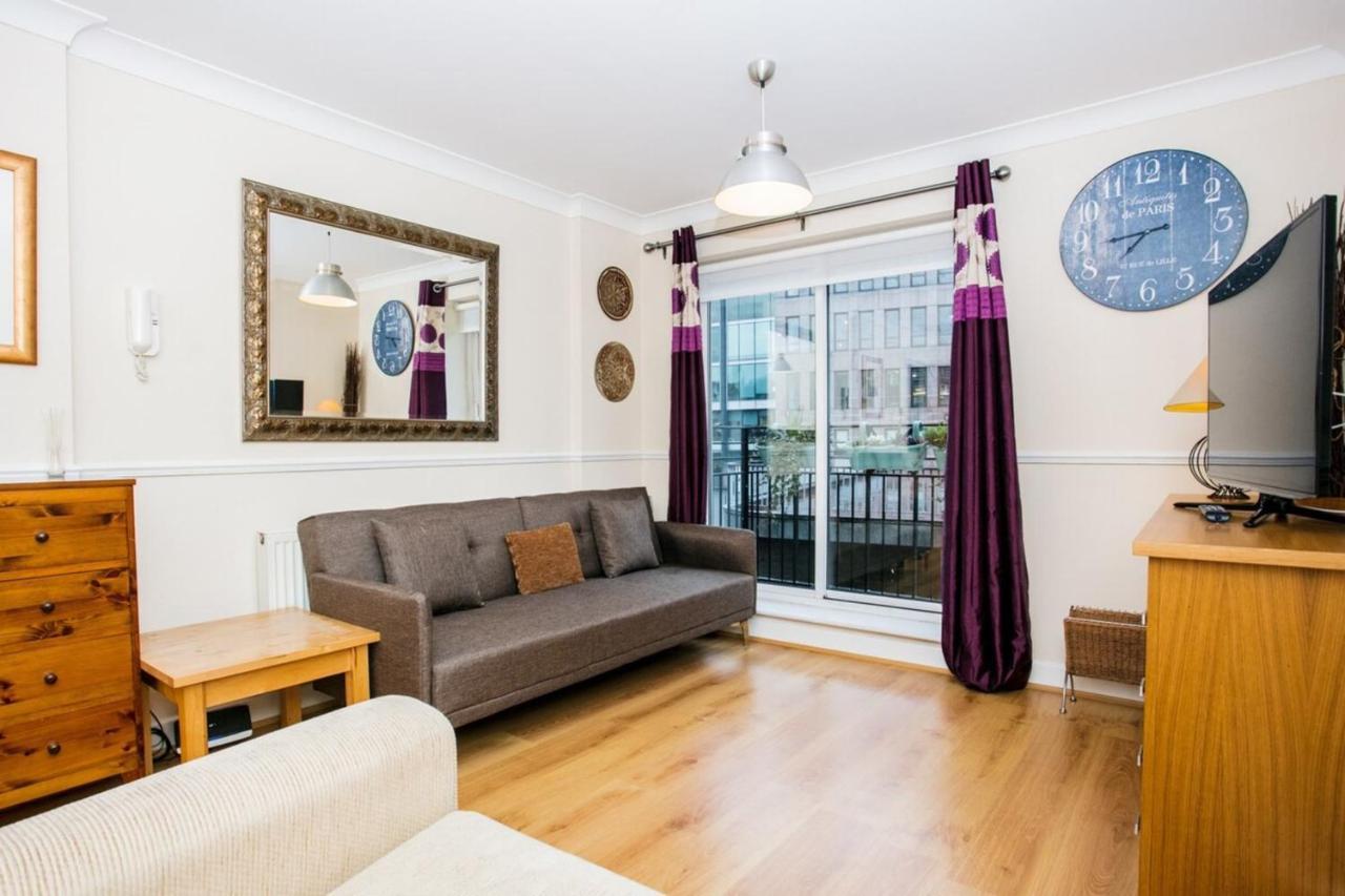 1 Bedroom Apartment On The Riverbank Near St Paul'S London Bagian luar foto