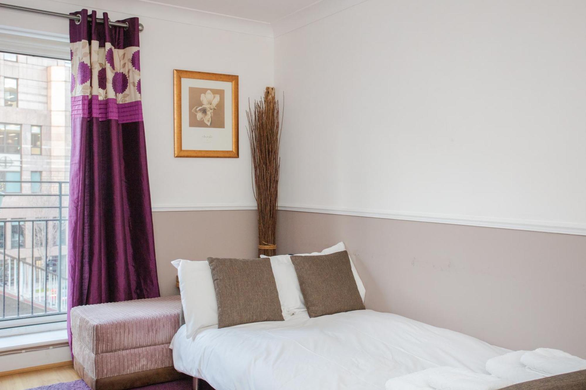 1 Bedroom Apartment On The Riverbank Near St Paul'S London Bagian luar foto