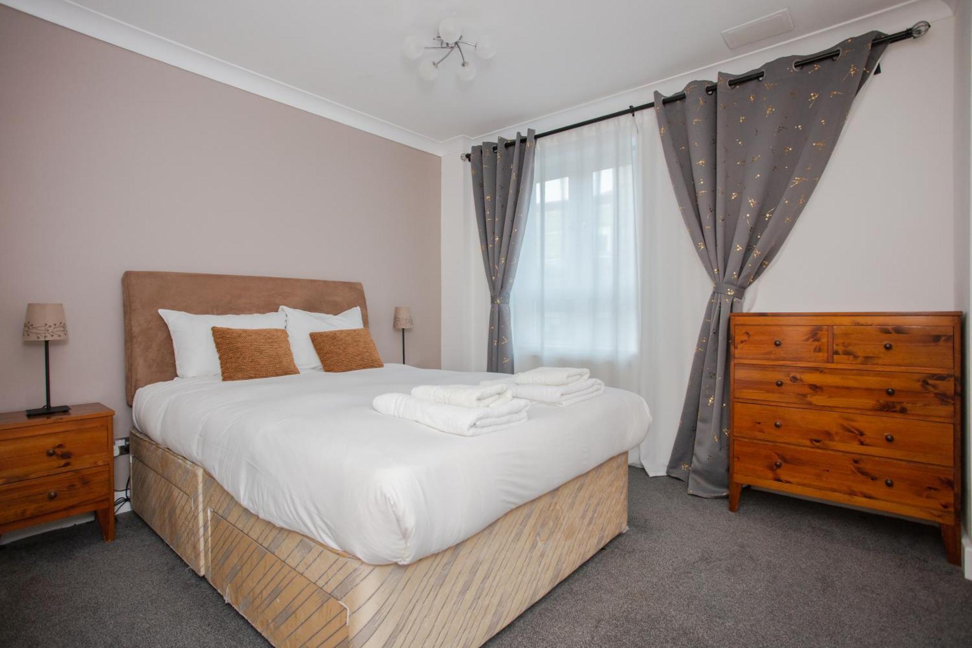 1 Bedroom Apartment On The Riverbank Near St Paul'S London Bagian luar foto