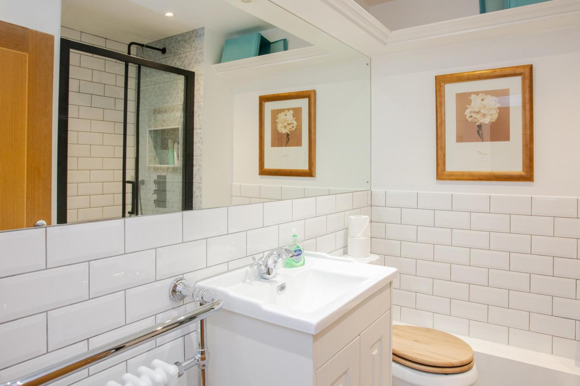 1 Bedroom Apartment On The Riverbank Near St Paul'S London Bagian luar foto