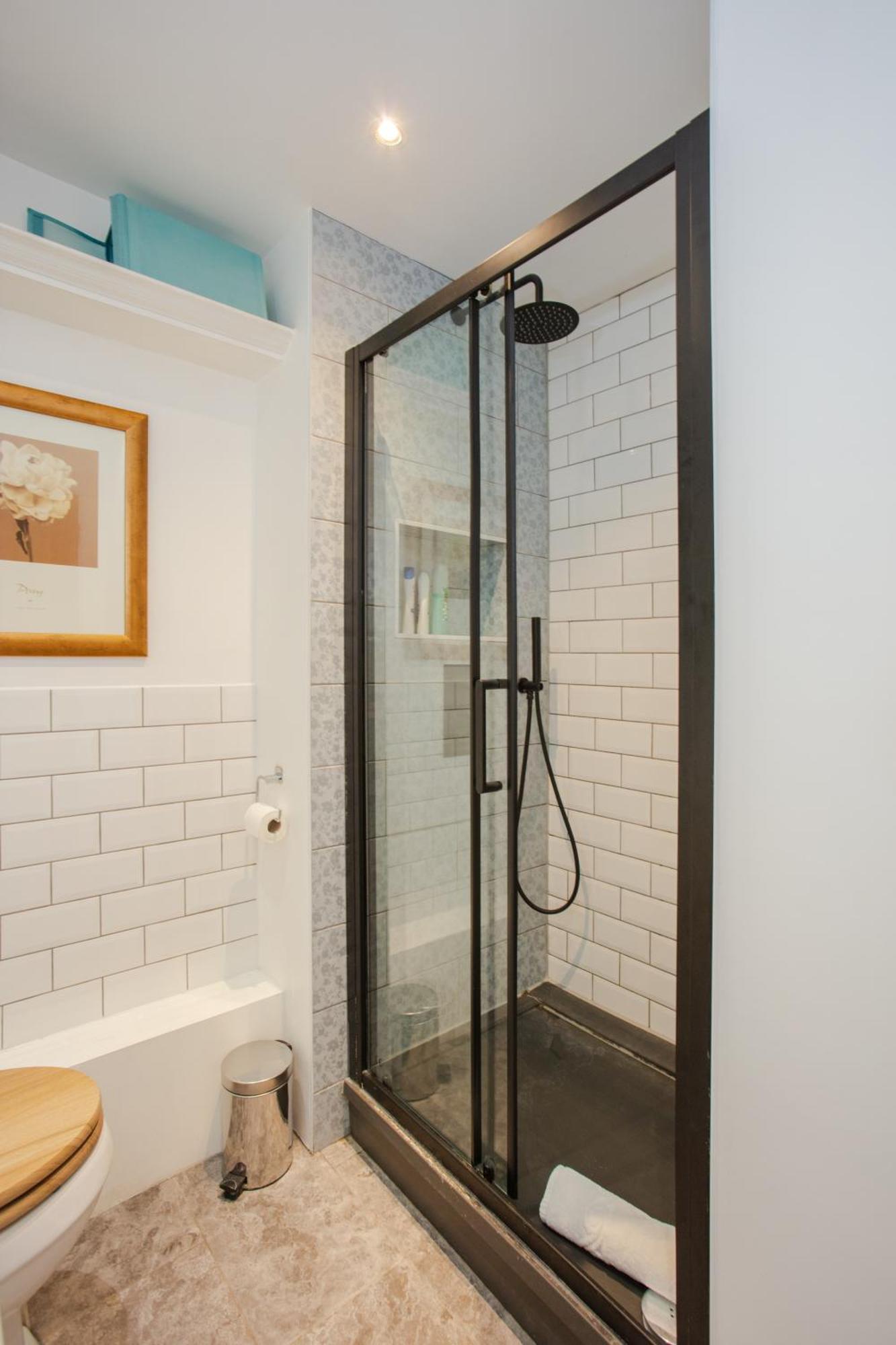 1 Bedroom Apartment On The Riverbank Near St Paul'S London Bagian luar foto